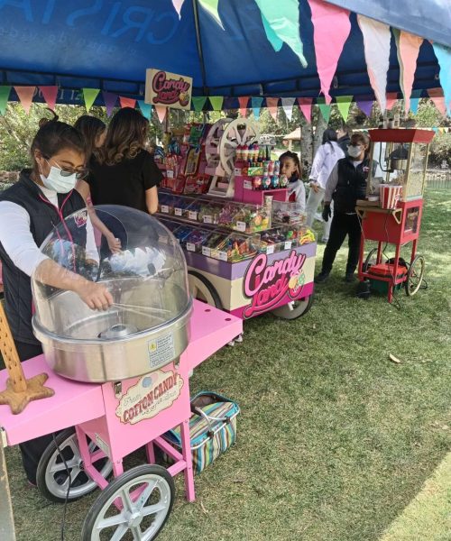 Carreta Candyland Tierra Dulce en el Claustro Moderno